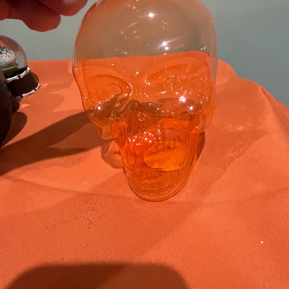 6/$25 Mystic Gray & Orange Plastic Skull with Cork Lid Set - Picture 15 of 15